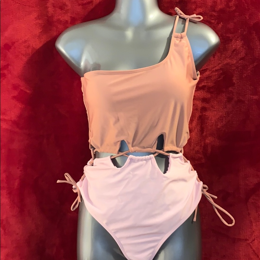NWOT 2 TONED MONOKINI M